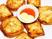 Banh mi chien tom, plat typique de street food de Saigon
