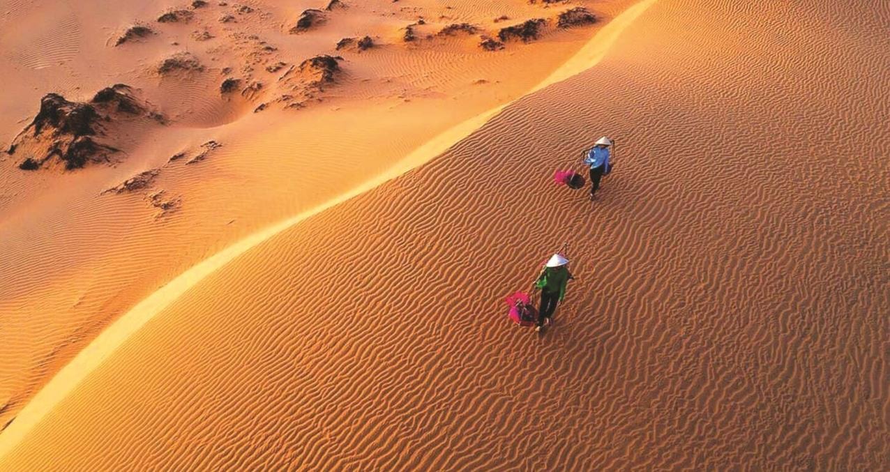 colline-de-sable-rouge-a-Mui-Ne