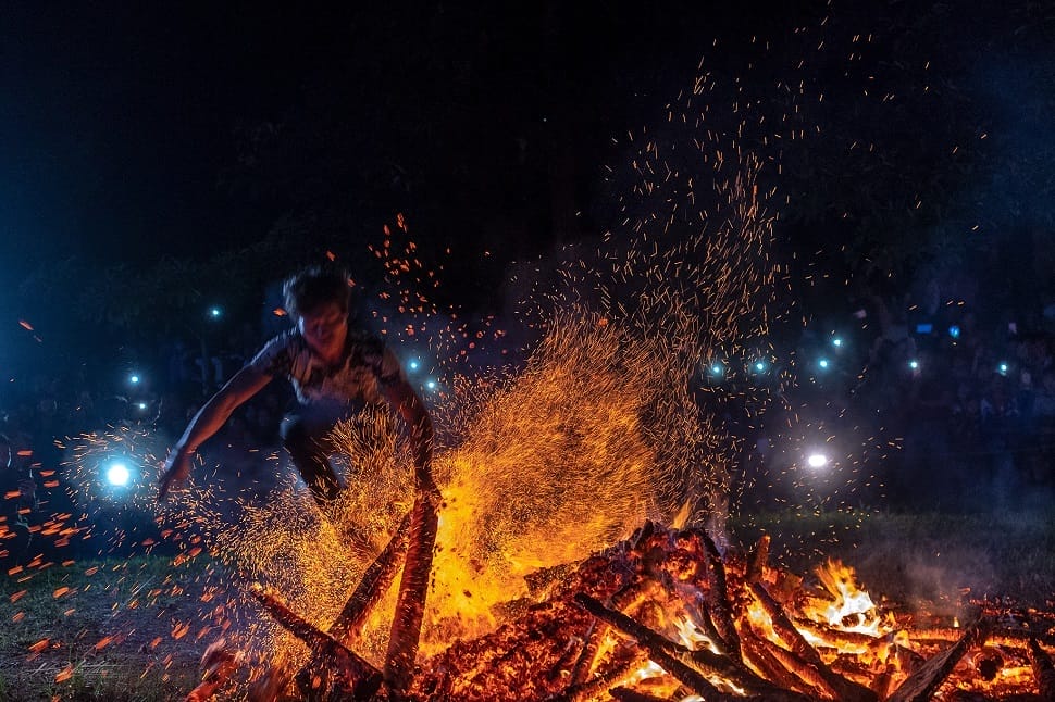 pan-then_danse-du-feu